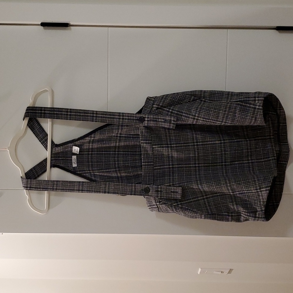 Suspender Skirt with pockets and adjustable straps